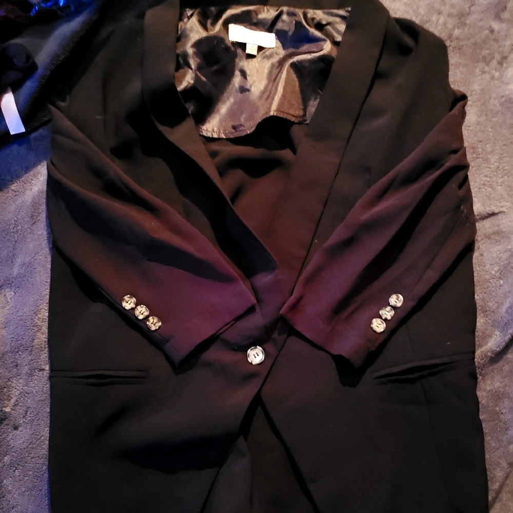Black blazer size small